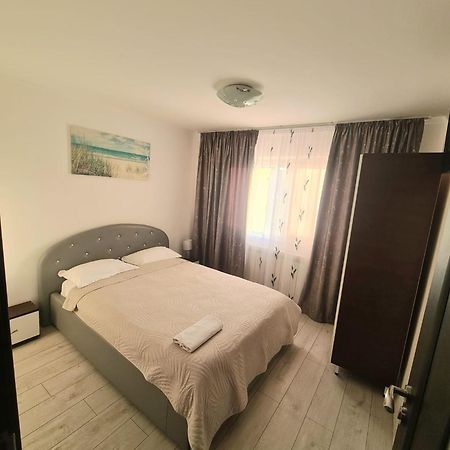 Residence Mery Făgăraş エクステリア 写真