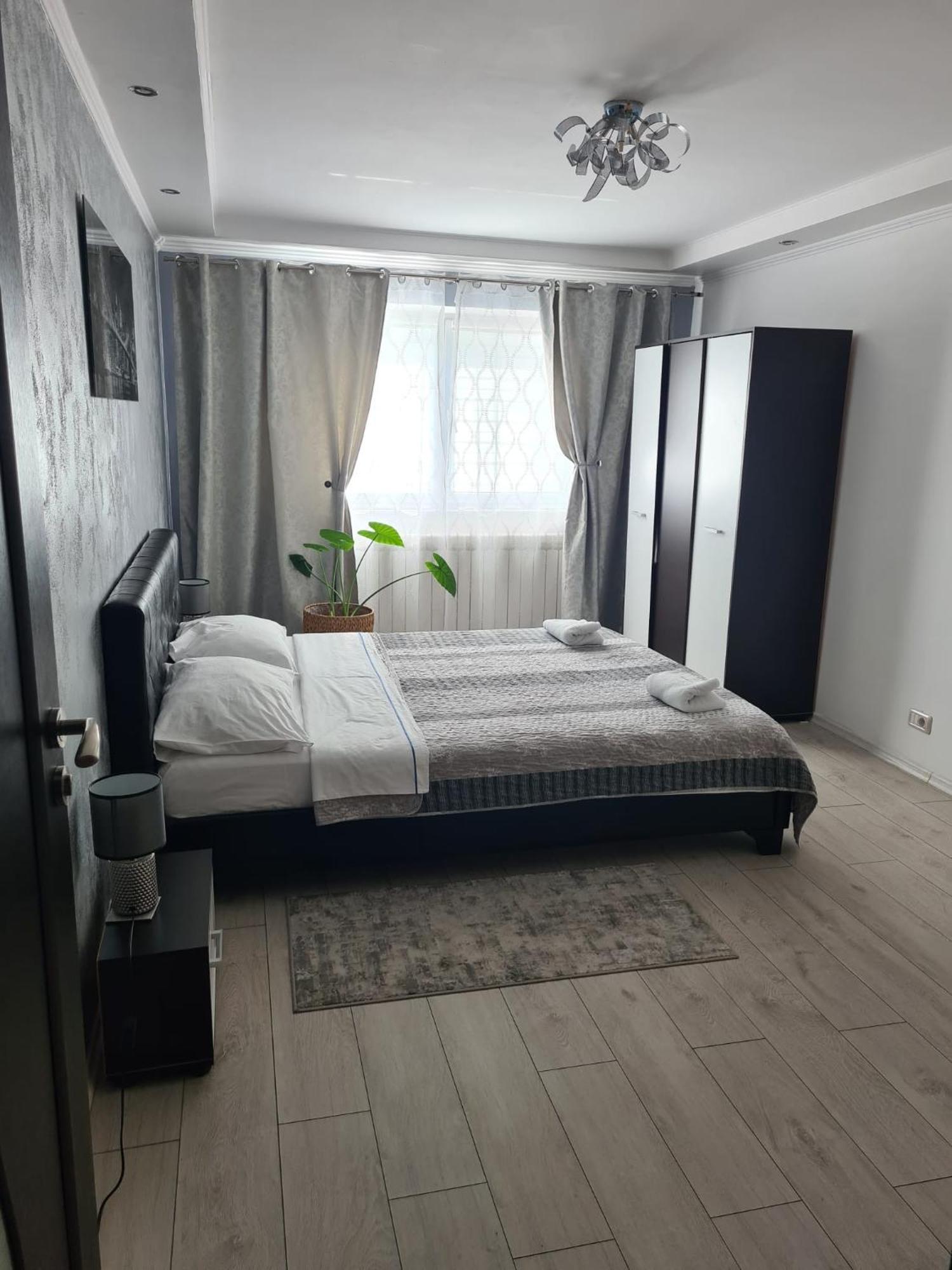 Residence Mery Făgăraş エクステリア 写真